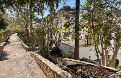 Resale - Villa - Orihuela Costa - Los Dolses