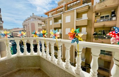 Resale - Apartment / flat - Torrevieia - Center