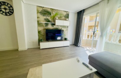 Resale - Apartment / flat - Torrevieia - Center