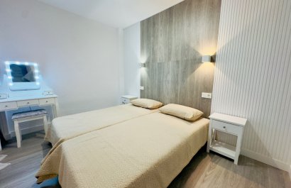 Resale - Apartment / flat - Torrevieia - Center