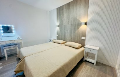 Resale - Apartment / flat - Torrevieia - Center