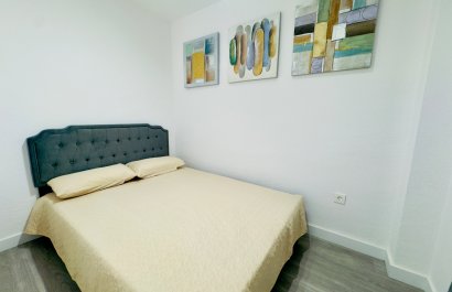 Resale - Apartment / flat - Torrevieia - Center
