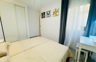 Resale - Apartment / flat - Torrevieia - Center