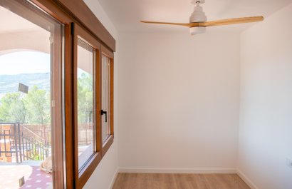 Resale - Villa - Ibi