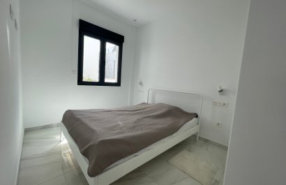 Resale - Villa - Benijofar