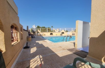 Resale - Townhouse / Duplex / Corner - Orihuela Costa - Playa Flamenca