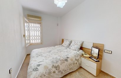 Resale - Apartment / flat - Santa Pola - Playa Lisa