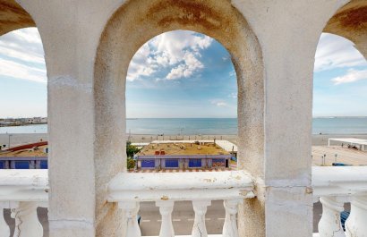 Resale - Apartment / flat - Santa Pola - Playa Lisa