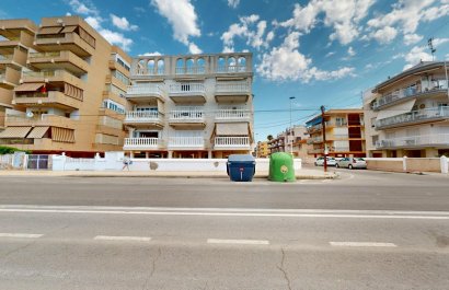 Resale - Apartment / flat - Santa Pola - Playa Lisa