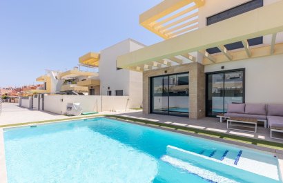 Reventa - Villa - Los Montesinos - La Herrada