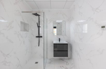 Reventa - Villa - Los Montesinos - La Herrada