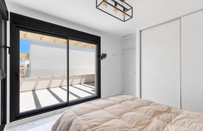 Reventa - Villa - Los Montesinos - La Herrada