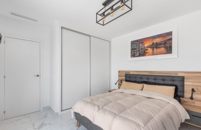 Reventa - Villa - Los Montesinos - La Herrada