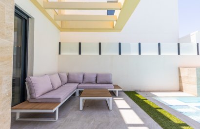 Reventa - Villa - Los Montesinos - La Herrada