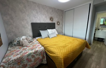Resale - Apartment / flat - Orihuela Costa - Los Dolses