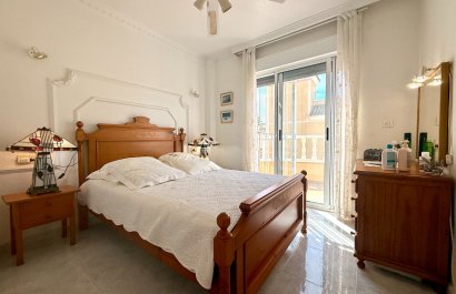 Resale - Villa - Orihuela Costa - Villamartín