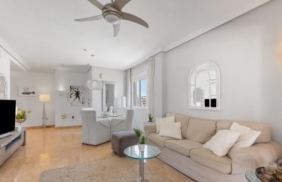 Resale - Apartment / flat - Orihuela Costa - Villamartín