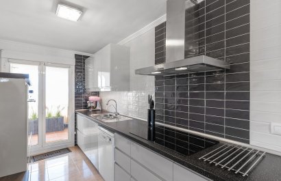 Resale - Apartment / flat - Orihuela Costa - Villamartín