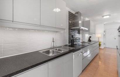 Resale - Apartment / flat - Orihuela Costa - Villamartín