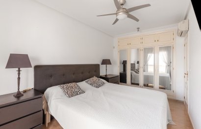 Resale - Apartment / flat - Orihuela Costa - Villamartín