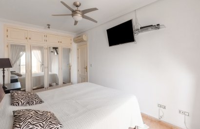Resale - Apartment / flat - Orihuela Costa - Villamartín