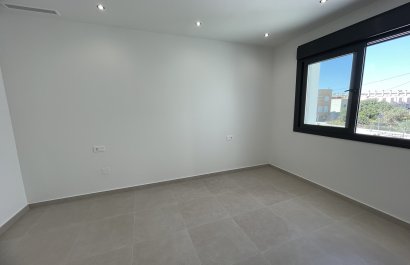 Obra nueva - Villa - Heredades - Heradades