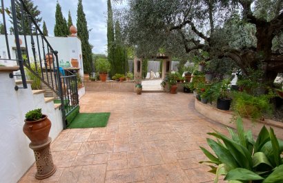 Reventa - Villa - Sax