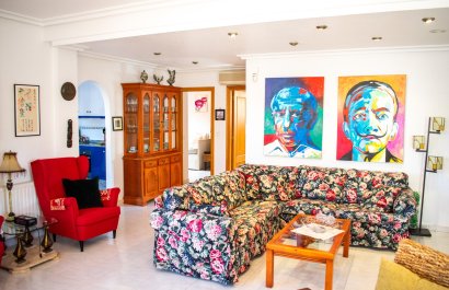 Resale - Villa - Orihuela Costa - La Zenia