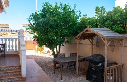 Resale - Villa - Orihuela Costa - La Zenia