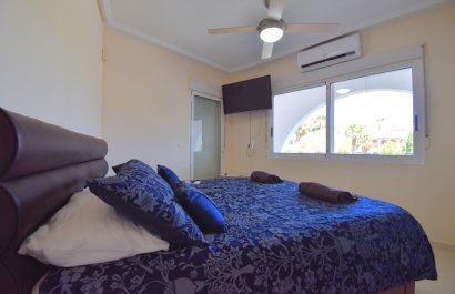 Resale - Apartment / flat - Orihuela Costa - Villamartín