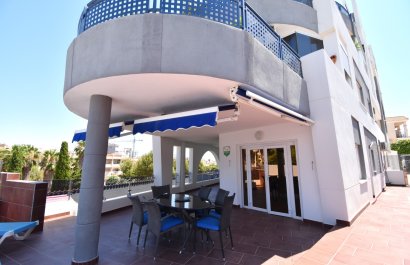 Resale - Apartment / flat - Orihuela Costa - Villamartín