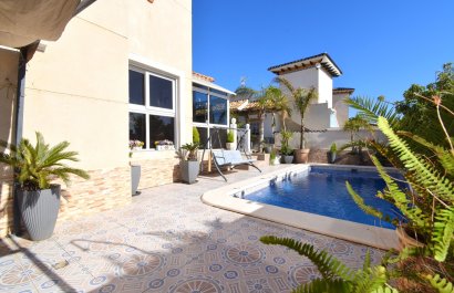 Resale - Villa - Orihuela Costa - Playa Flamenca