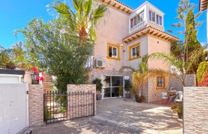 Resale - Villa - Orihuela Costa - La Zenia