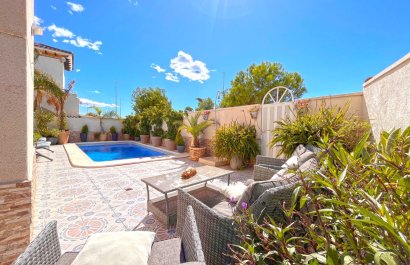 Resale - Villa - Orihuela Costa - La Zenia