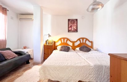 Resale - Villa - Orihuela Costa - La Zenia