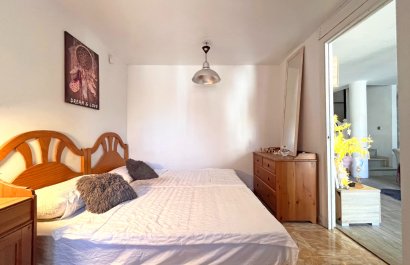 Resale - Villa - Orihuela Costa - La Zenia