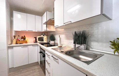 Resale - Villa - Orihuela Costa - La Zenia