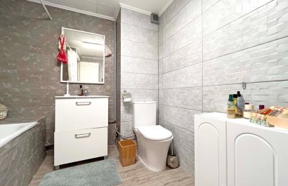 Resale - Villa - Orihuela Costa - La Zenia