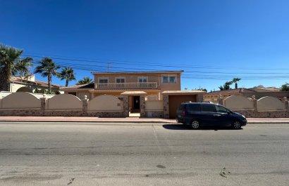 Resale - Villa - Ciudad Quesada - town