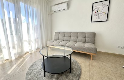 Resale - Apartment / flat - Guardamar del Segura - Pinomar