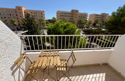 Resale - Apartment / flat - Guardamar del Segura - Pinomar