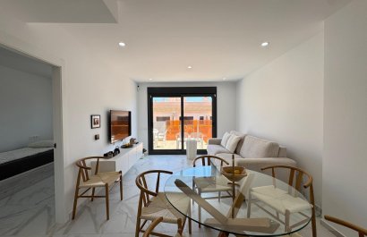 Resale - Apartment / flat - Torrevieia - Center