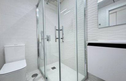 Resale - Apartment / flat - Torrevieia - Center