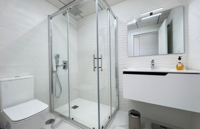 Resale - Apartment / flat - Torrevieia - Center