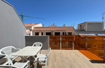 Resale - Apartment / flat - Torrevieia - Center