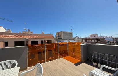 Resale - Apartment / flat - Torrevieia - Center
