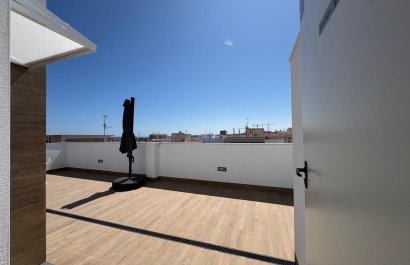 Resale - Apartment / flat - Torrevieia - Center