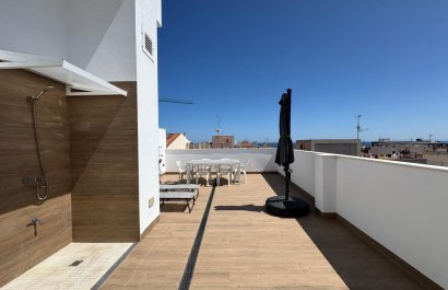 Resale - Apartment / flat - Torrevieia - Center