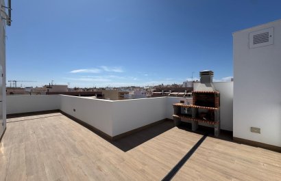 Resale - Apartment / flat - Torrevieia - Center