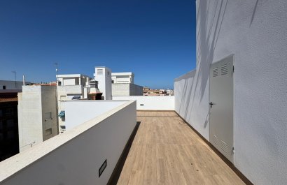 Resale - Apartment / flat - Torrevieia - Center